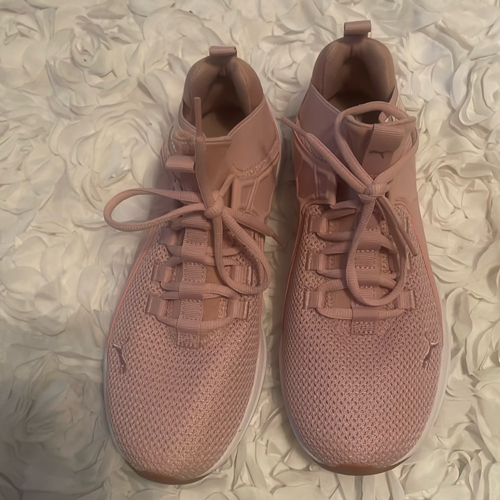 Puma women sneakers